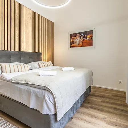 Apartment Apartmanovy Dum Centrum