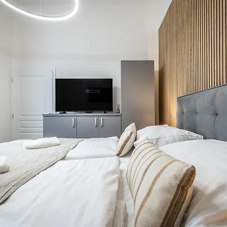 Apartmanovy Dum Centrum Apartment *