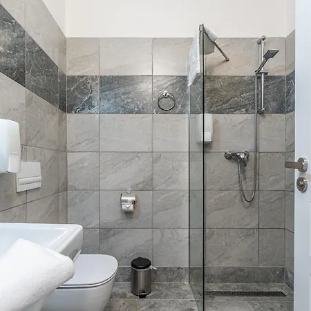 中央公寓酒店 布尔诺