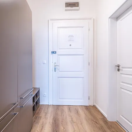 Apartmanovy Dum Centrum Apartment *