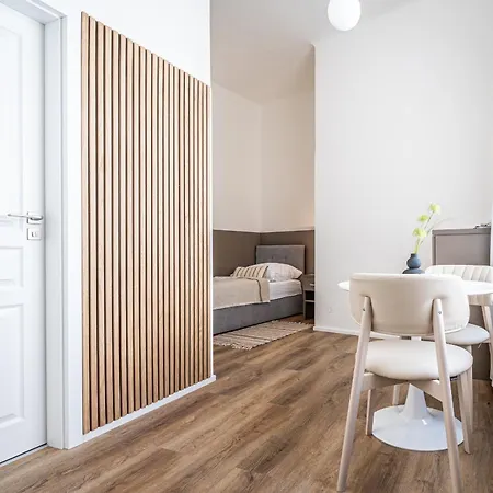 中央公寓酒店 公寓 *