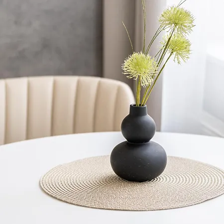 中央公寓酒店 *