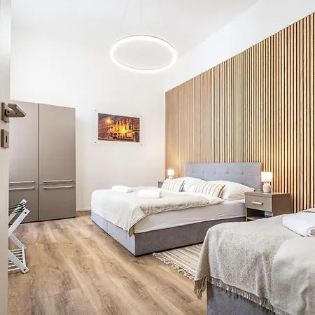 Apartmanovy Dum Centrum Apartment